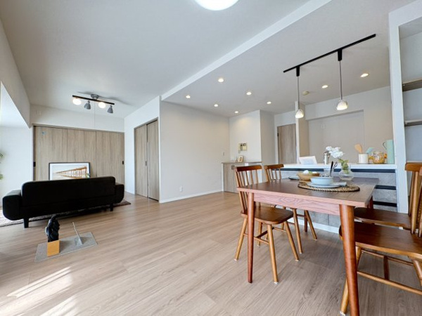 シャトレ愛松千代田橋の画像