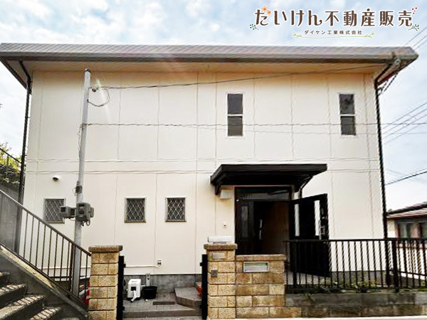 明石市北朝霧丘二丁目戸建