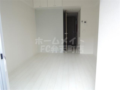 【居間・リビング】 | グランパーク大阪WEST | 使いやすいリビングです