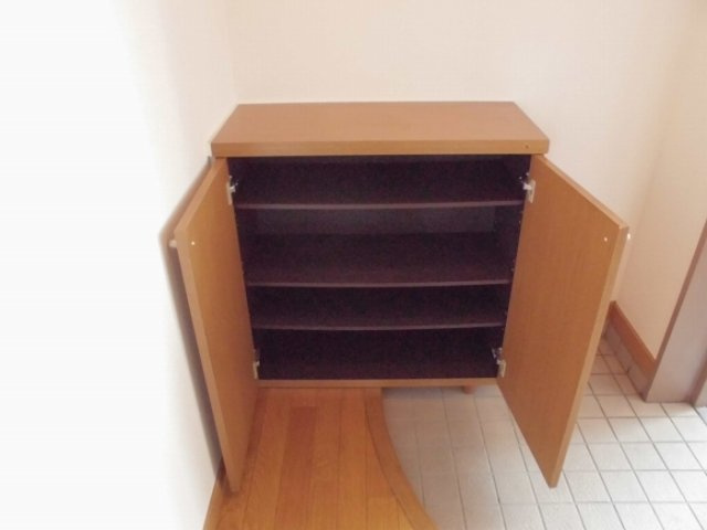 ロイヤルティアラのエントランス