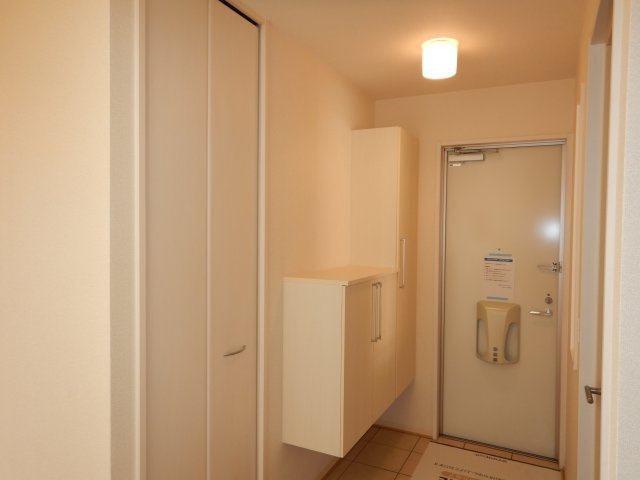 グリーンコスミオンの玄関