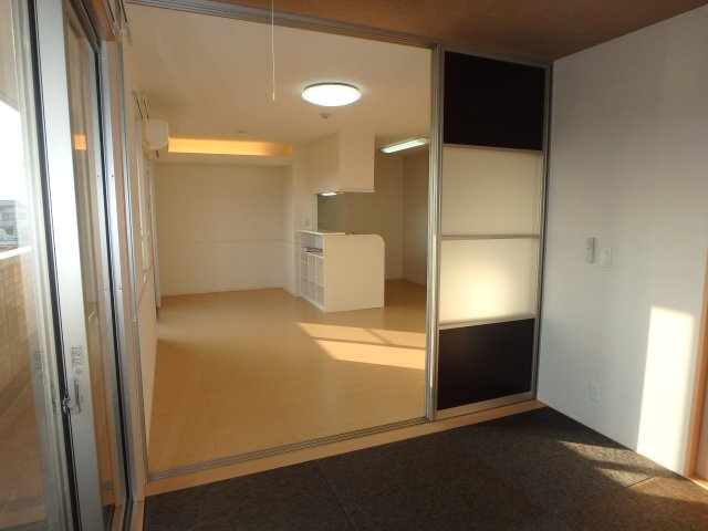 グリーンコスミオンの居間・リビング