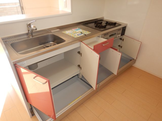 グリーンコスミオンのキッチン