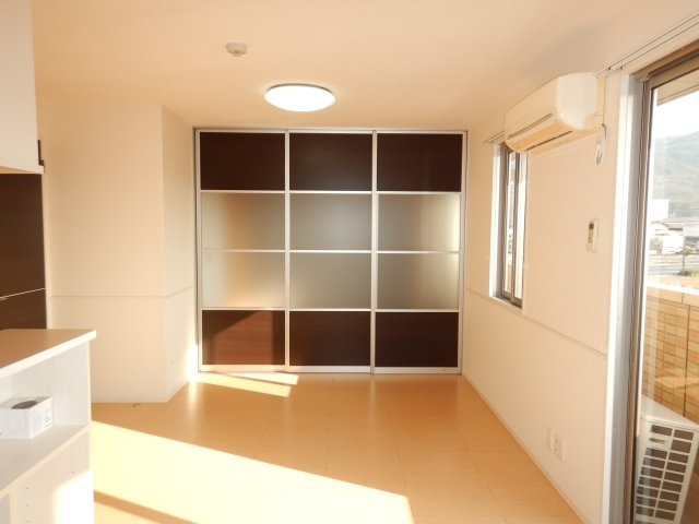 グリーンコスミオンの居間・リビング