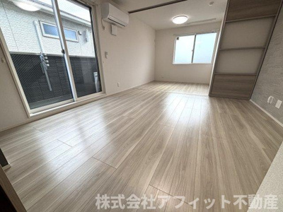 【居間・リビング】 | サントピア新涯Ⅱ | LDK11.6帖