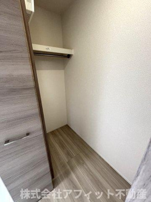 【収納】 | サントピア新涯Ⅱ | ウォークインクローゼット