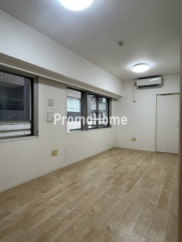 グランカーサ銀座イーストの居間・リビング