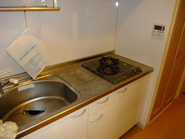 ラ・クールさいたまのキッチン|※別部屋写真