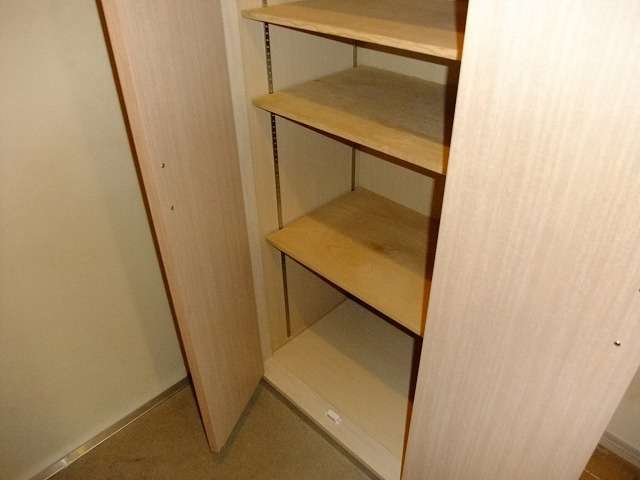 ラ・クールさいたまの収納|※別部屋写真