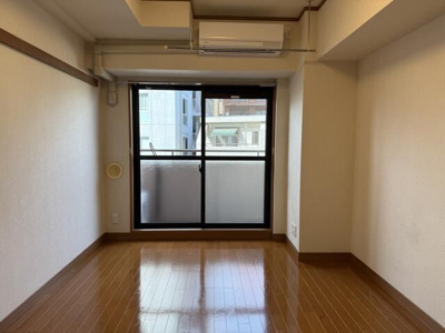 【居間・リビング】 | 第７千代鶴ビル