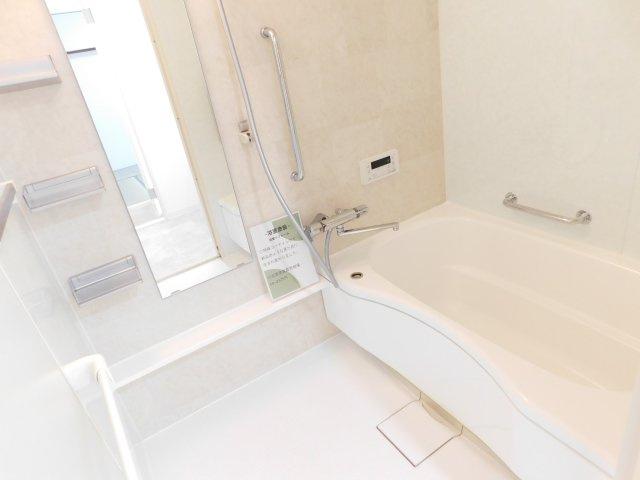 名古屋市中川区上脇町２丁目の中古マンションの浴室|◇浴室◇　　浴室塗装・コーティング済　追い焚き機能付・オートバス