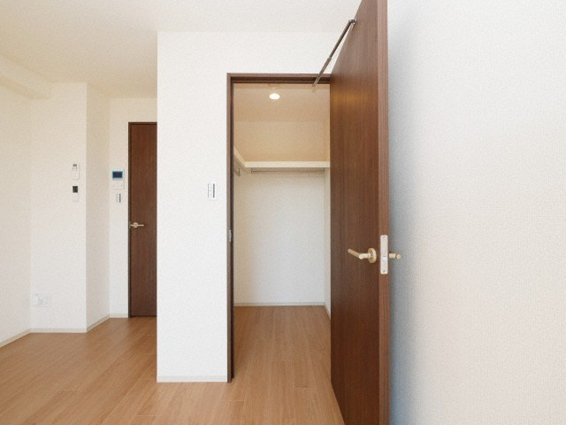 フォーリアライズ大阪ウエストベイの収納