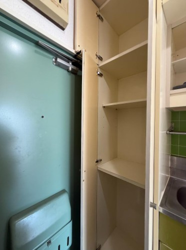 【収納】 | トップ赤羽第2 | シューズボックスが付いている玄関です。