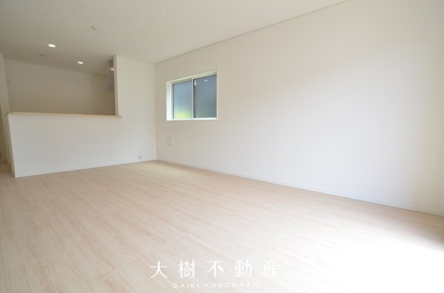 【前面道路含む現地写真】 | 座間市入谷西2丁目　新築戸建て　全4棟【仲介手数料無料】 | ※令和8年2月下旬に撮影