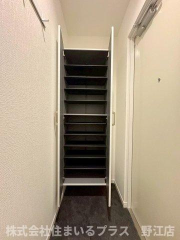 京橋オリエンタルキューブの収納
