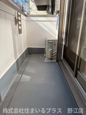京橋オリエンタルキューブのバルコニー