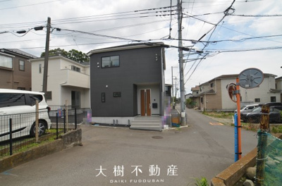 【前面道路含む現地写真】 | 座間市入谷西2丁目　新築戸建て　全4棟【仲介手数料無料】