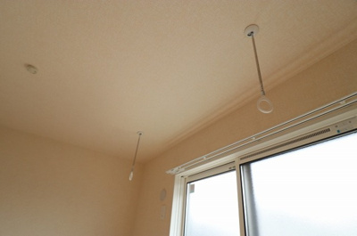 【設備】 | ソレアード | 室内物干し