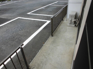 【駐車場】 | ハートリーフレジデンス | テラス