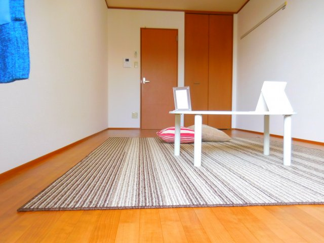 アビタシオン奈佐原B棟の内装