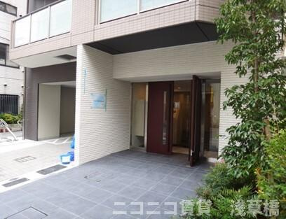 eins kuramaeのエントランス