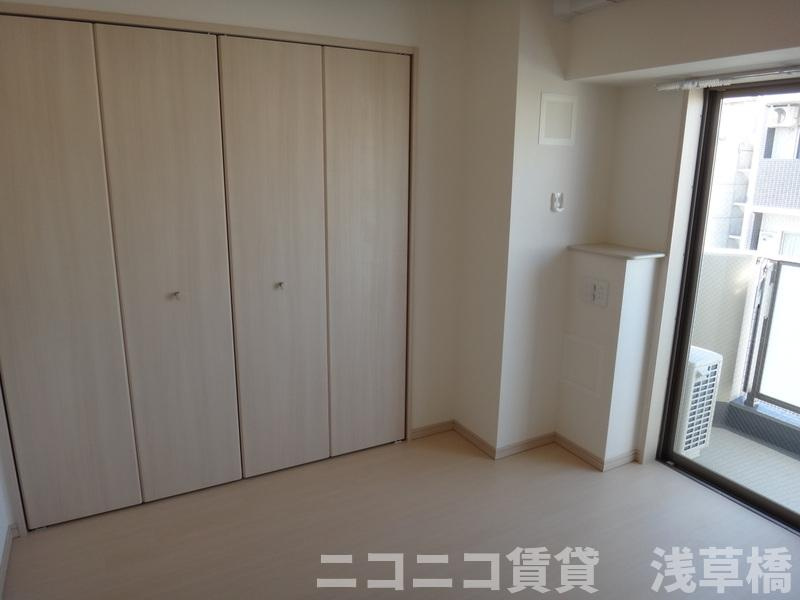 eins kuramaeの居間・リビング