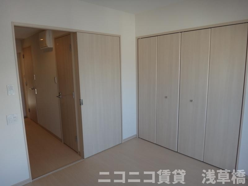 eins kuramaeの内装