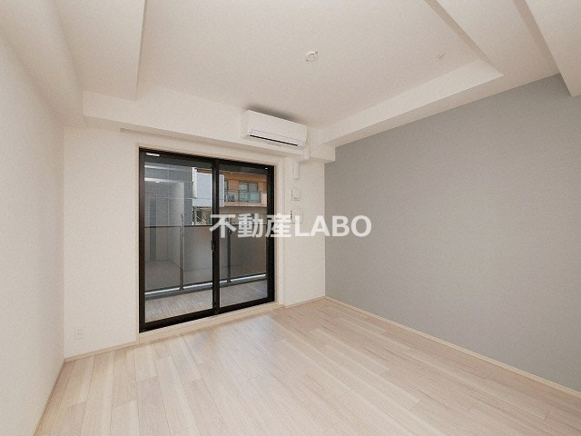 Splendide NAMBAIIIの居間・リビング