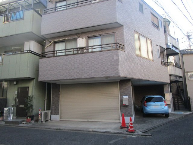 墨田区向島５丁目の倉庫