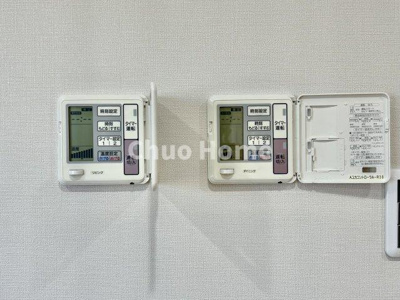 【冷暖房・空調設備】 | アーバンビュー平井ツインズ | 【床暖房×2】冬は足元から暖めてくれる床暖房はエアコンとは違って埃が舞いませんので健康にも良さそうですね。