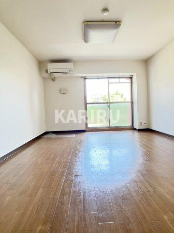 アリエスの居間・リビング