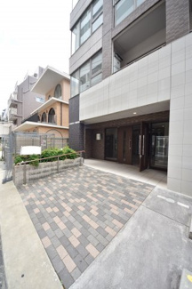 【エントランス】 | REGALOPLUS