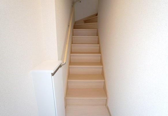 ロンディネ鷺ノ宮の玄関