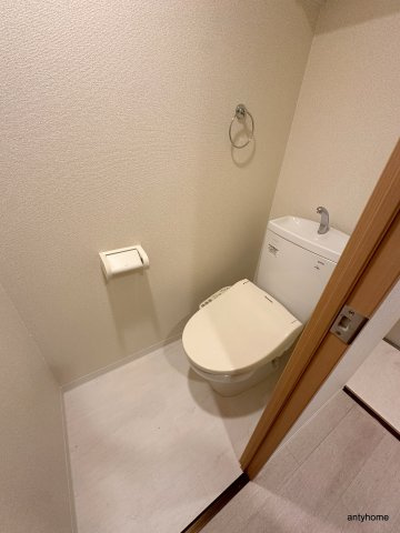 パークハウスナンバ　仲介手数料無料のトイレ