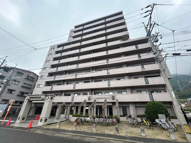 【外観】フローレンス八木・駅前 