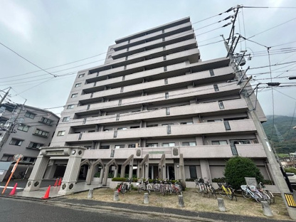 【外観】フローレンス八木・駅前 