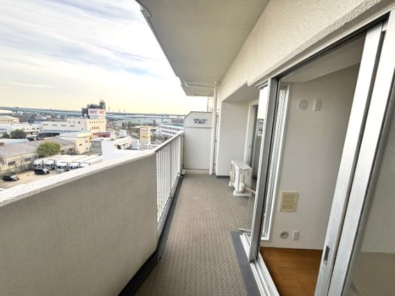 ユニハイム東灘のバルコニー