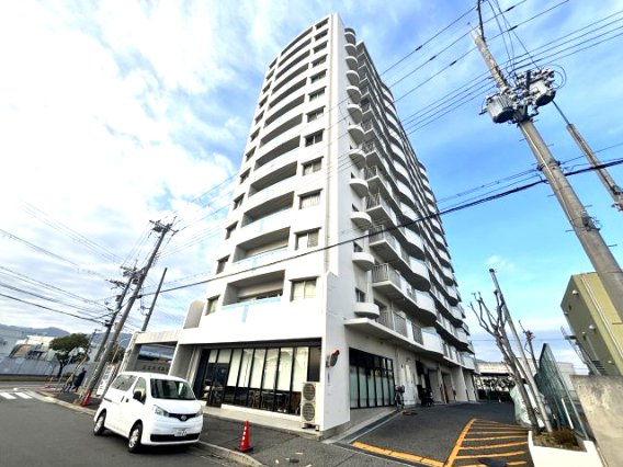 ユニハイム東灘の外観