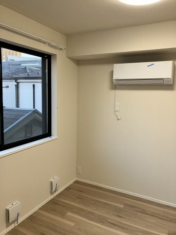 IL POSTO SOLEGGIATOの洋室