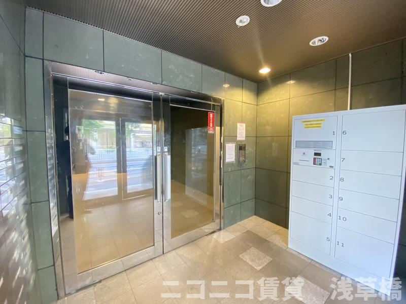 モンシェール錦糸町のエントランス
