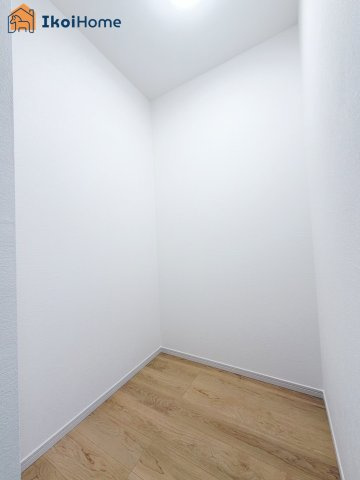 明石市大久保町八木全2棟1号棟　新築戸建　の収納|【ホームページに現地動画掲載中】●年中無休：当日予約可●2階にございますウォークインクローゼットです