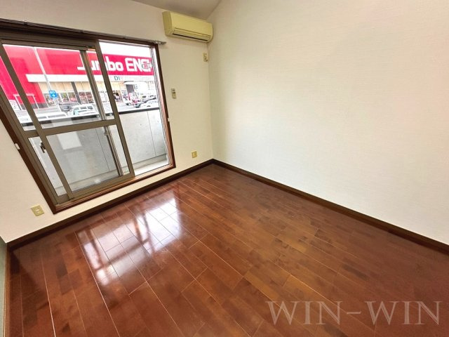 アンフィールドの洋室|イメージ（同建物内別部屋の写真です）