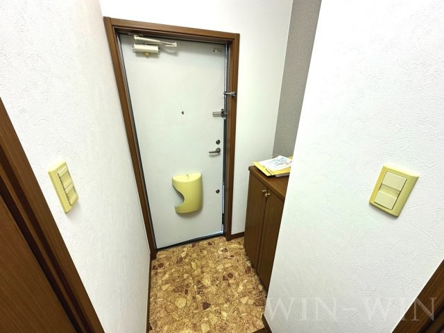 アンフィールドの玄関|イメージ（同建物内別部屋の写真です）