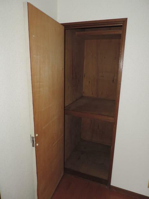 ビバリーハウス南台の収納