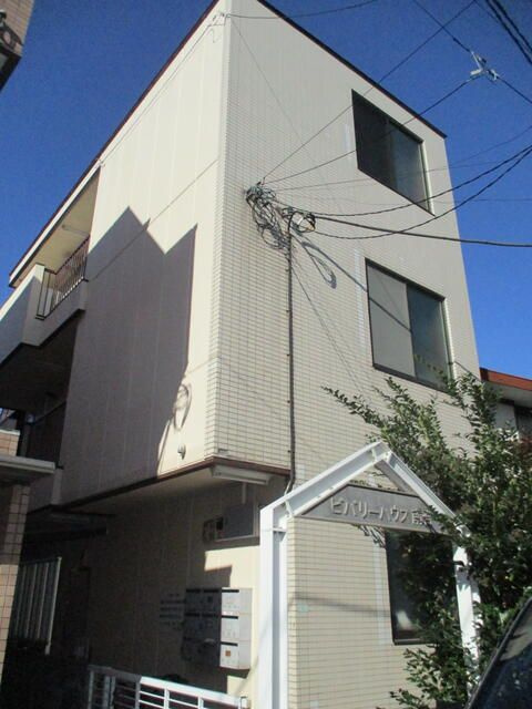 ビバリーハウス南台の外観