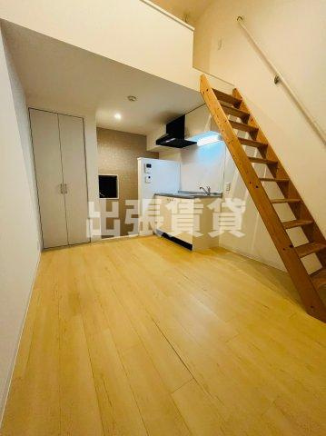 仲介手数料0円！！LUMINA港栄の居間・リビング