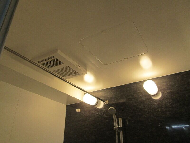 福岡市早良区荒江３丁目の賃貸マンションの洗面所