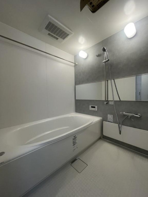 【浴室】 | シークレフ北浜 | ゆったり過ごせるお風呂です