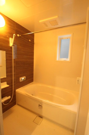 高見町　新築戸建　1号棟　【全2区画】の外観|4ＬＤＫ+ＷＣＬ　建物面積　111.37㎡（約33.68坪）