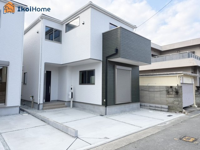 明石市大久保町八木　全2棟2号棟　新築戸建　のエントランス|～ご見学に関して～平日や夜間でもご案内可能。決まったお時間で身動きが取れない方も臨機応変に対応します